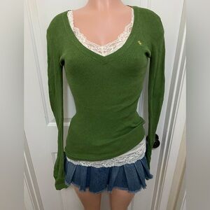 Vintage y2k Abercrombie green knit long sleeve v neck top